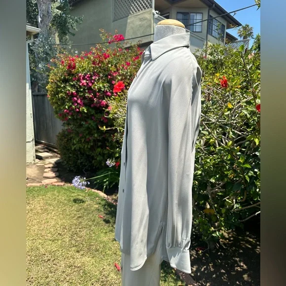 90% silk 8%Nylon 2 % Spandex